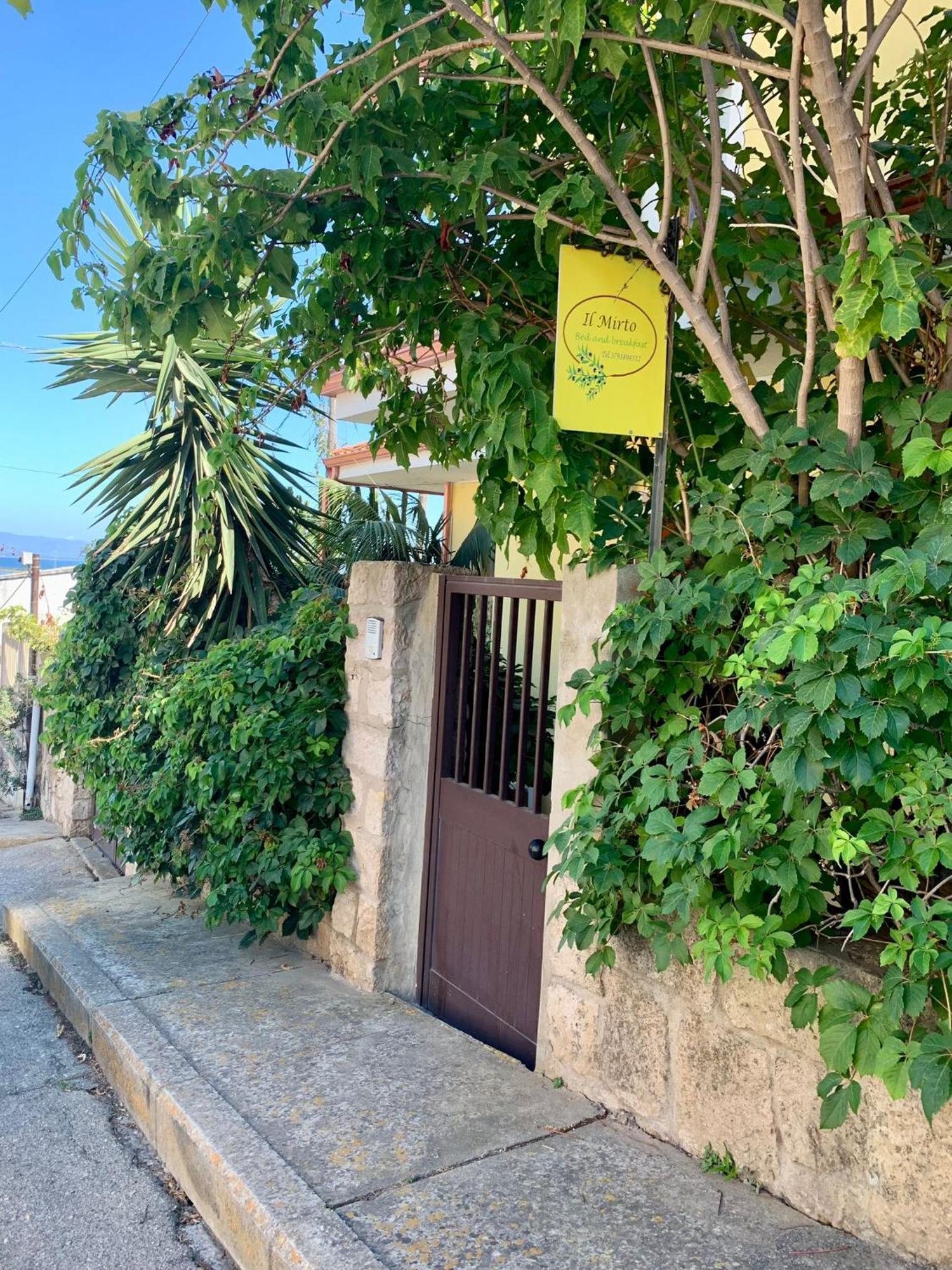B & B Il Mirto 2 Sant'Antioco Exterior photo